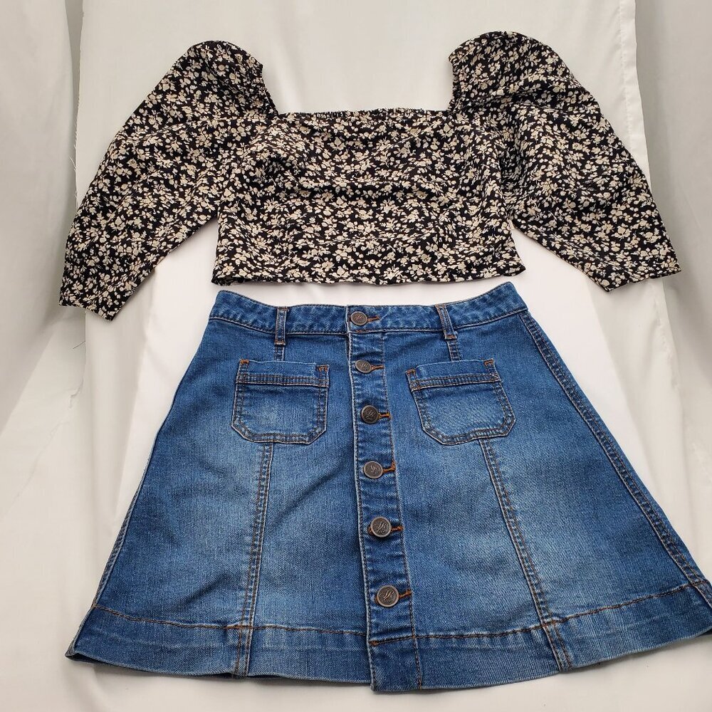 Adorable 2for1 American Rag Denim Mini Skirt & Levi's Floral Crop Top Outfit -S